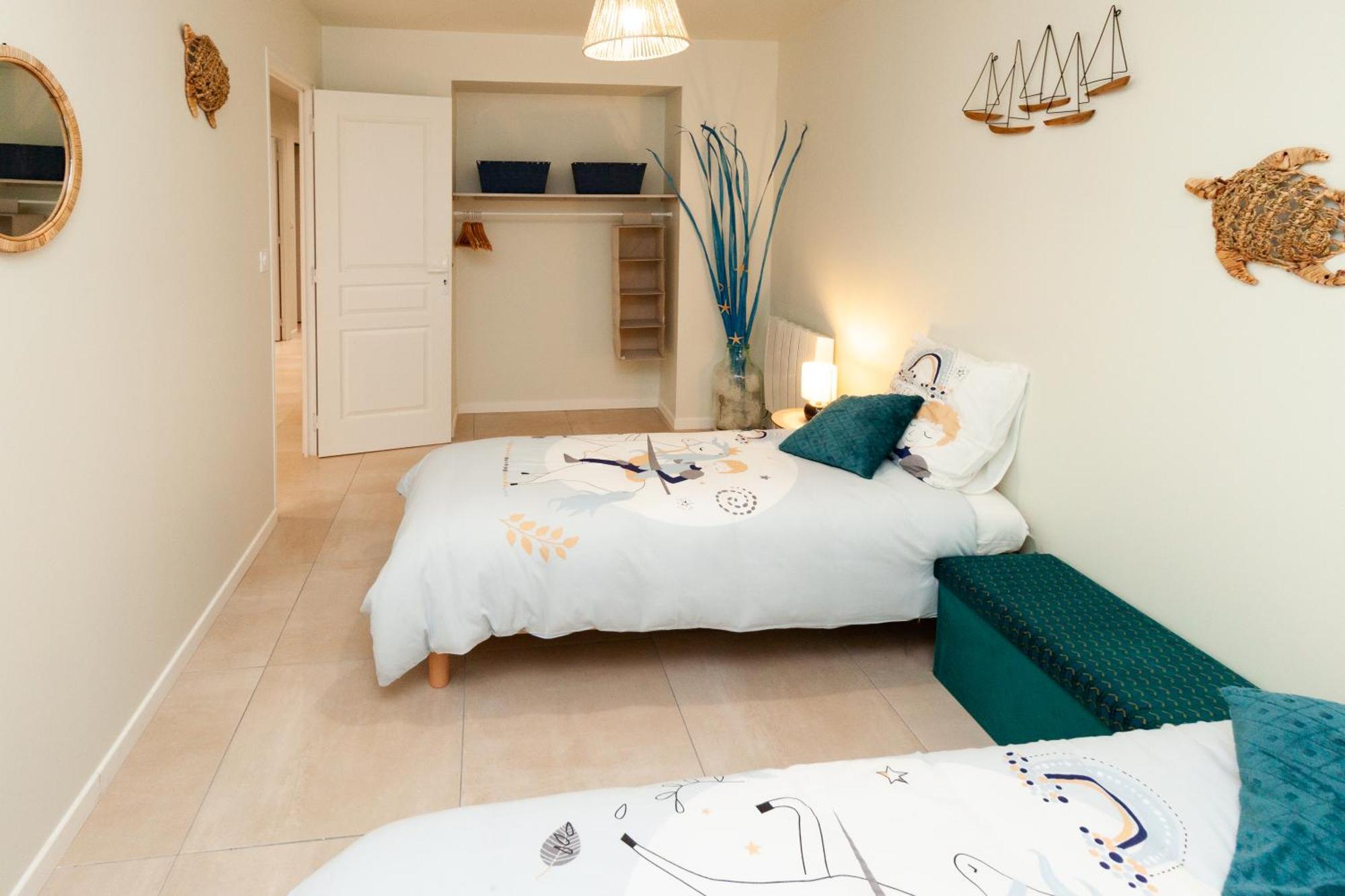 Belles Fleurs Du Temple Apartment Еме Екстериор снимка