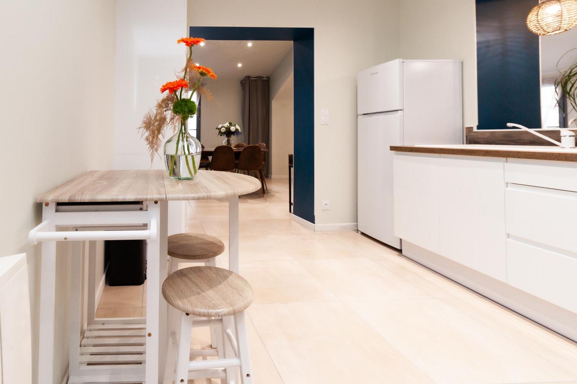 Belles Fleurs Du Temple Apartment Еме Екстериор снимка
